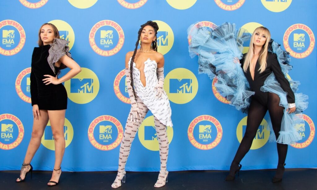 Integrantes do Little Mix durante o black carpet